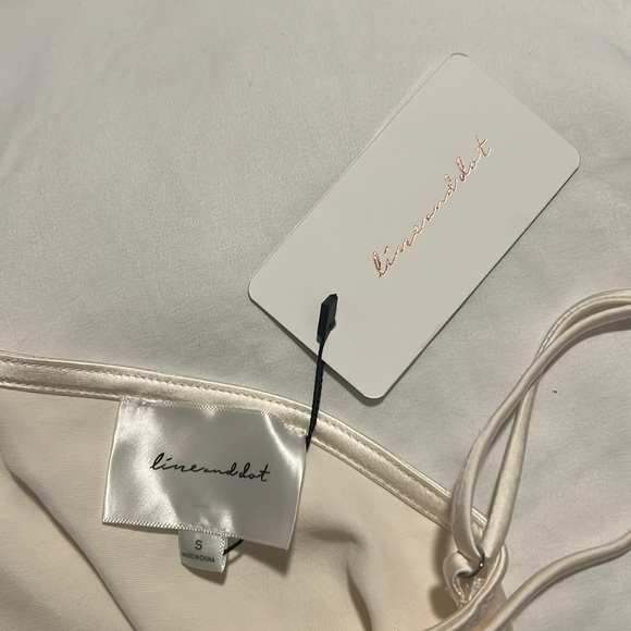 Line and Dot Dolly Satin Dress Brand New - Picture 3 of 3